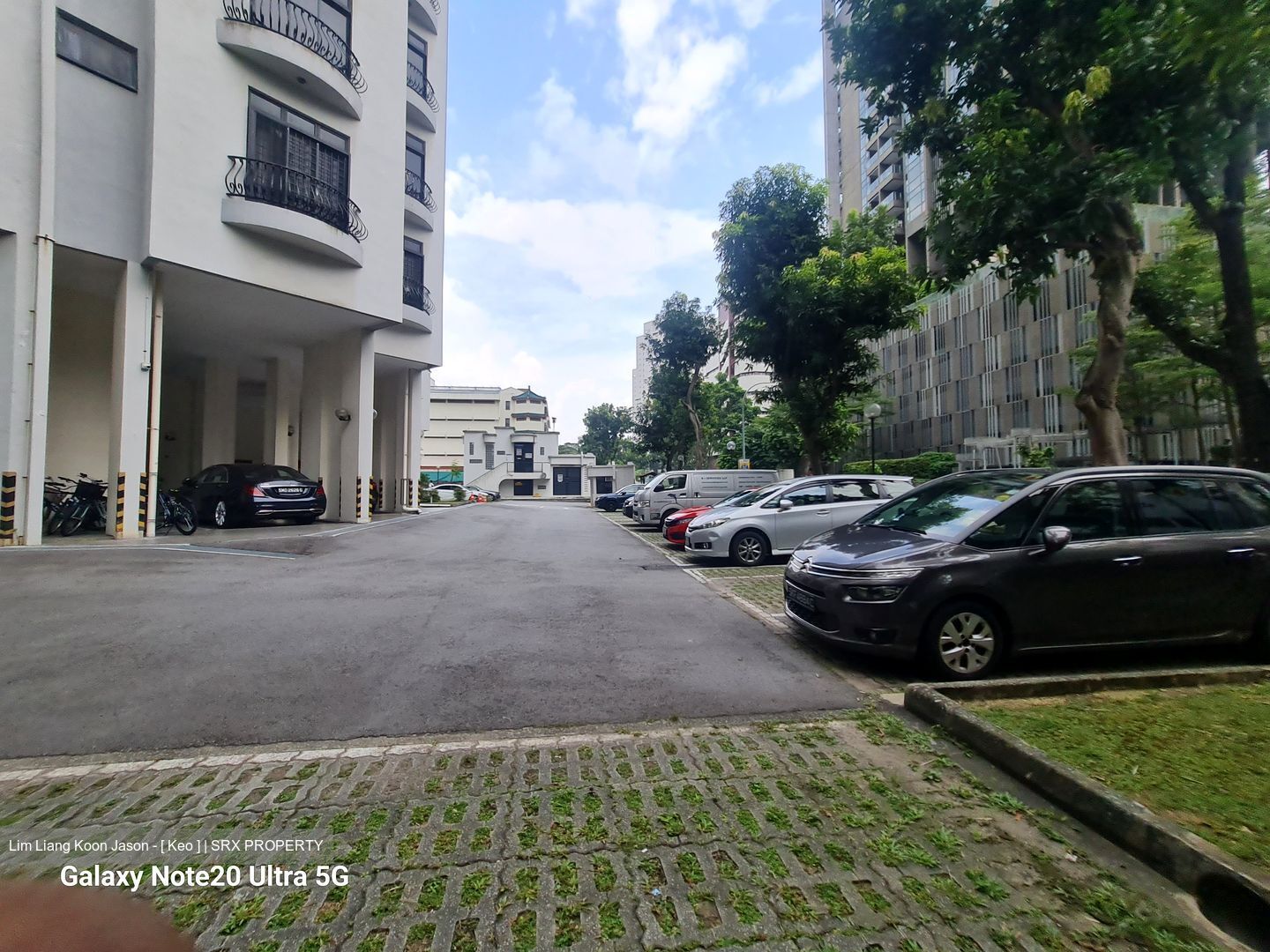 Ampas Apartment (D12), Apartment #413493441